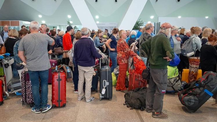 Auch Alternativflüge brachten Reisende nicht von Marrakesch heim. Der Bund will nun Flüge organisieren. Foto: AFP