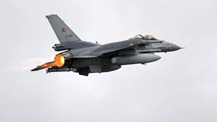 Ein Kampfflugzeug der türkischen Luftwaffe. Foto: dpa/Ingo Wagner Ein Kampfflugzeug der türkischen Luftwaffe. Foto: dpa/Ingo Wagner