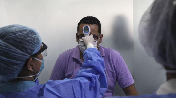 Im Kampf gegen das Coronavirus setzt Peru auf Geschlechtertrennung. Foto: dpa/Martin Mejia/AP