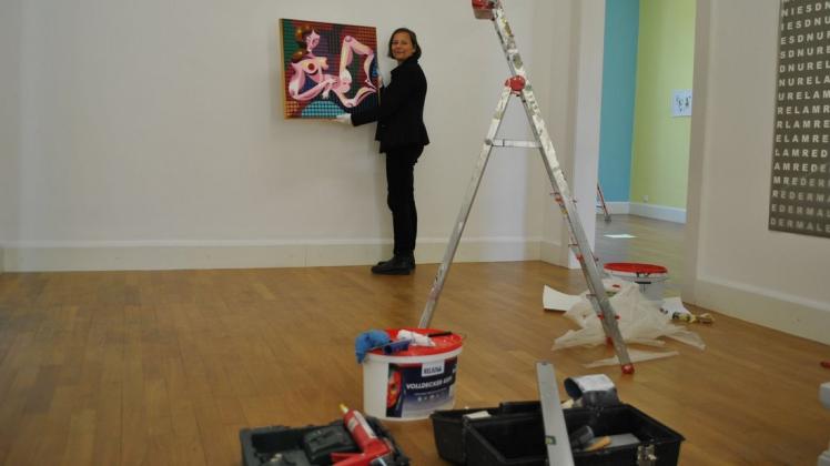 Dr. Annett Reckert, Leiterin der Städtischen Galerie, vermisst den Kontakt zum Publikum in ihrem Haus. An Arbeit mangelt es aber nicht. Foto: Marco Julius Dr. Annett Reckert, Leiterin der Städtischen Galerie, vermisst den Kontakt zum Publikum in ihrem Haus. An Arbeit mangelt es aber nicht. Foto: Marco Julius