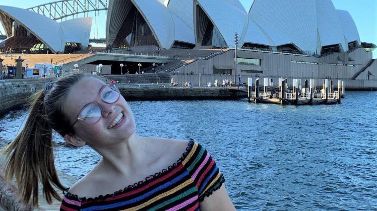 Auch der Besuch von Sydney stand auf der Agenda von Femke Wöhler. Im Hintergrund ist das Opera House, das Wahrzeichen der Stadt. 