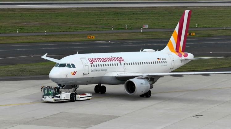 Lufthansa stellt den Flugbetrieb von Germanwings ein. Foto: AFP/INA FASSBENDER