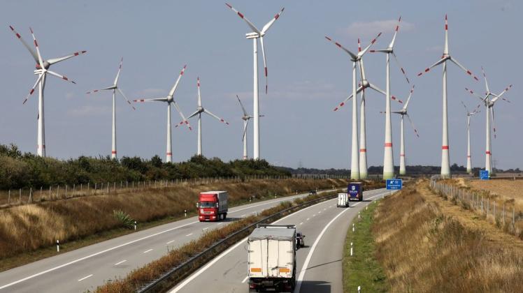 Die Windkraftbranche reagiert ungeduldig auf den stockenden Ausbau. Foto: dpa/Bernd Wüstneck/zb