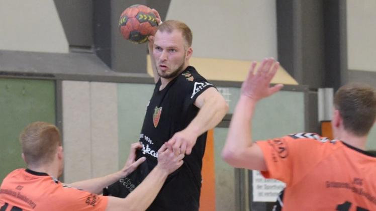 Sebastian Rabe verpasst mit der TS Hoykenkamp den Aufstieg in die Handball-Landesliga. Foto: Rolf Tobis