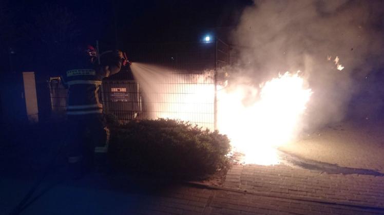 Ein Müllcontainer war an der Ankumer Oberschule in Brand geraten. 
