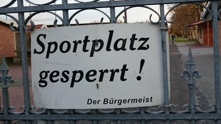 Die Plätze könnten lange gesperrt sein. Foto: Dieter Kremer Die Plätze könnten lange gesperrt sein. Foto: Dieter Kremer