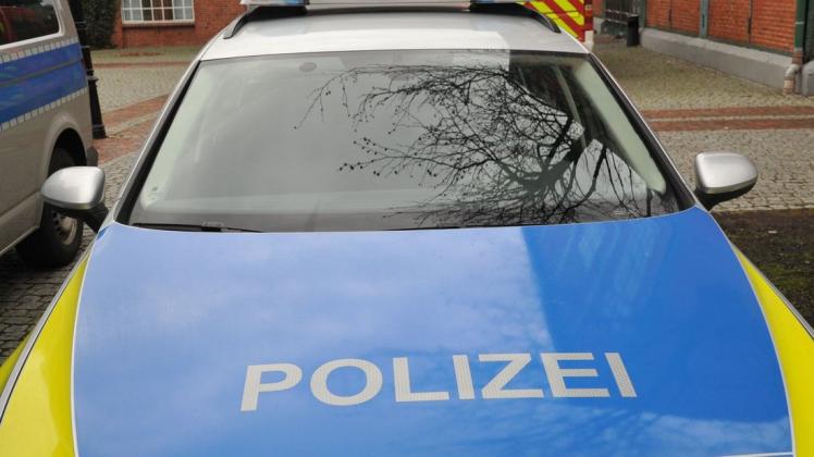 Die Polizei sucht Zeugen nach einem Vorfall auf dem Friedhof in Neubörger.