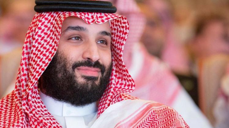 Saudi-Arabiens Kronprinz Mohammed bin Salman inszeniert sich als Reformer und will so vor allem die Jugend des Landes hinter sich bringen. Foto: dpa/Picture Alliance