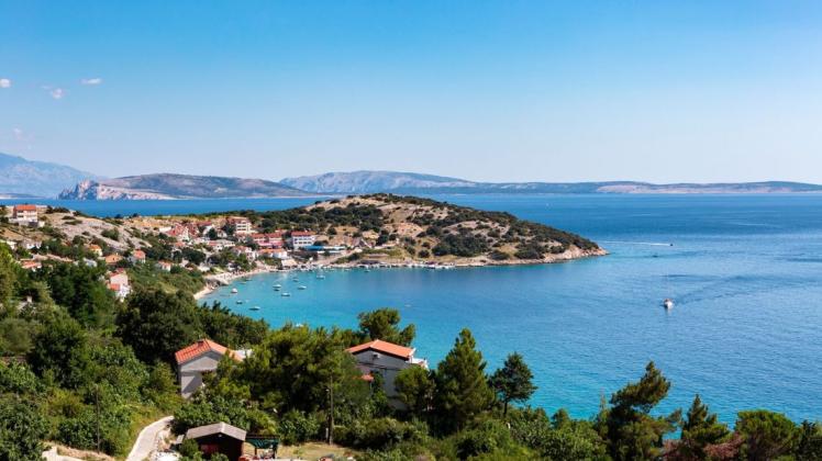 Die kroatische Insel Krk könnte im Sommer von deutschen Touristen wieder besucht werden – wenn es nach dem kroatischen Tourismusverband geht.