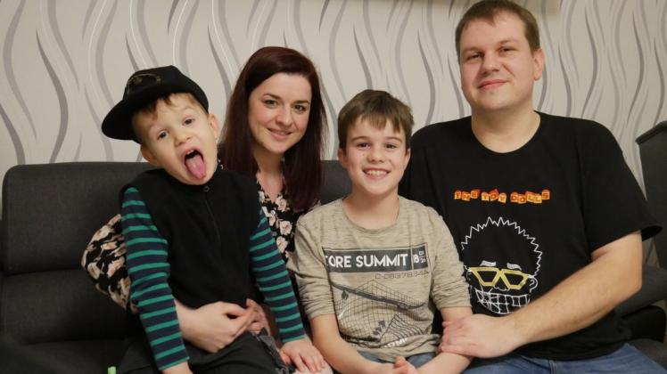 Humor liegt in der Familie, wie der vierjährige Janne Moritz beim Familienforo beweisen.