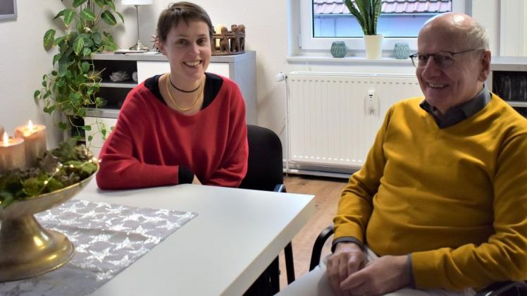 Anne Schweizer und Johannes Schaub sind ehrenamtliche Hospizbegleiter beim ambulanten Hospizkreis in Ganderkesee. Foto: Martina Brünjes