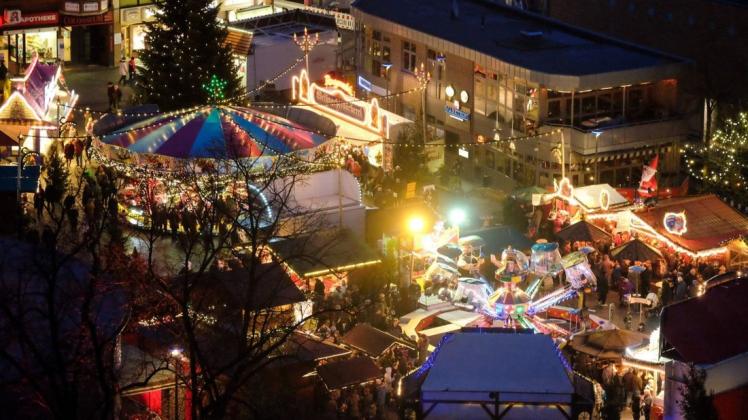 Bietet ein heimeliges Flair: der Delmenhorster Weihnachtsmarkt. Archivbild: Andreas Nistler