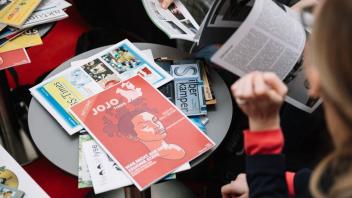 Der Wettbewerb "Unzensiert" sucht die beste Schülerzeitungen in Niedersachsen Foto: Victor Hedwig
