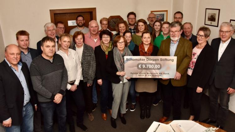 Mit einem Betrag in Höhe von insgesamt 9700 Euro unterstützt die Schomaker-Dörpen-Stiftung  Vereine und Institutionen in der Samtgemeinde Dörpen. 