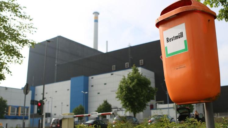 Wohin mit dem Bauschutt, der beim Abriss des Atomkraftwerkes Brunsbüttel anfällt? Foto: Christian Charisius/dpa