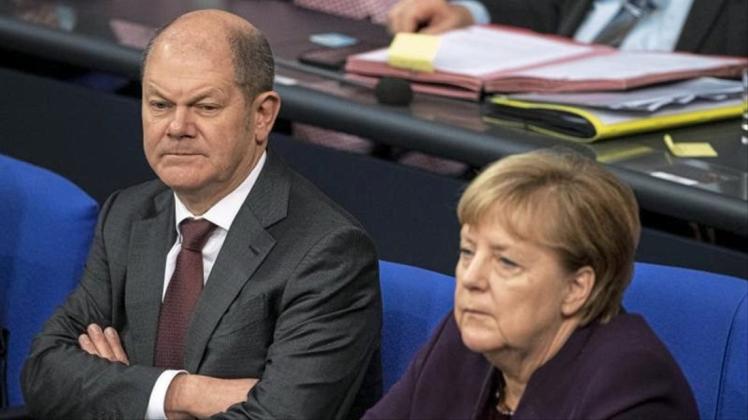 Vizekanzler Olaf Scholz (SPD) und Bundeskanzlerin Angela Merkel (CDU) im Bundestag. 