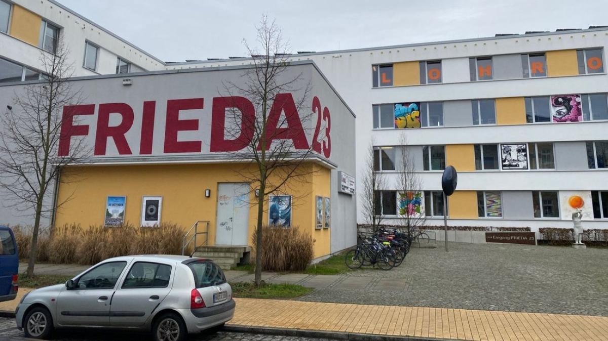 Nach Brand in Rostock Lohro wieder auf Sendung NNN