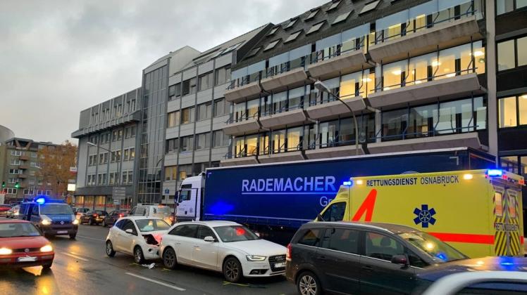 Auf dem Goethering in Osnabrück ist zu einem Unfall im morgendlichen Berufsverkehr gekommen. 