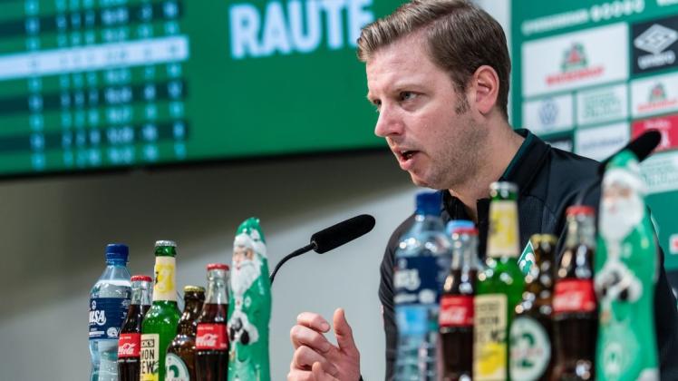 Werder-Trainer Florian Kohfeldt erwartet mit seiner Mannschaft am Sonntag den SC Paderborn im Weserstadion. Foto: imago images/Nordphoto Werder-Trainer Florian Kohfeldt erwartet mit seiner Mannschaft am Sonntag den SC Paderborn im Weserstadion. Foto: imago images/Nordphoto