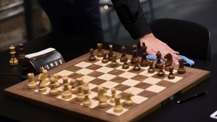 Der Schachsport wurde im Sommer von einem Skandal erschüttert. Symbolfoto: dpa/Gregor Fischer