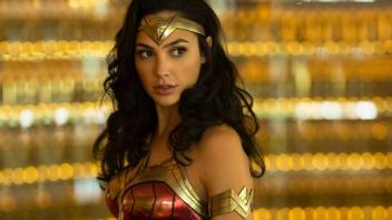 Gal Gadot spielt erneut "Wonder Woman". 