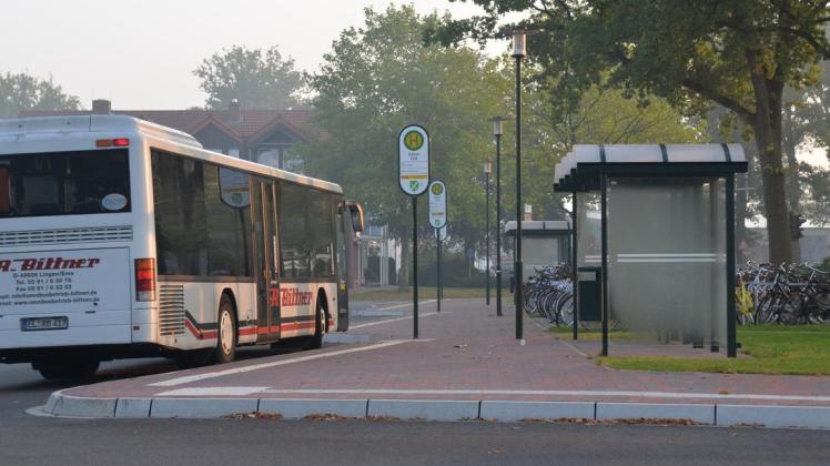 Der zentrale Busbahnhof der Gemeinde Geeste in der Ortsmitte von Dalum. Hier sind mehrere Linien miteinander verknüpft. Foto: Manfred Fickers