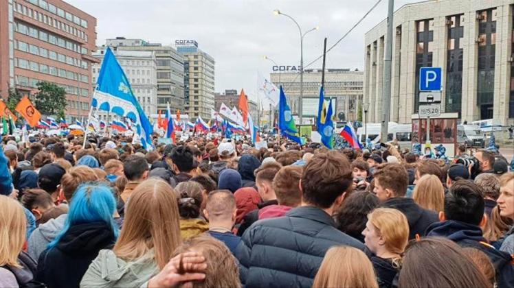 Die Kundgebung auf dem Sacharow-Prospekti n der russischen Hauptstadt war die größte seit vielen Jahren. 