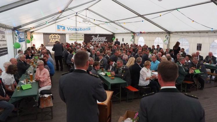 Der Schützenverein (SV) Falkenburg feierte seinen 125. Geburtstag mit mehr als 300 Gästen. Foto: Niklas Golitschek