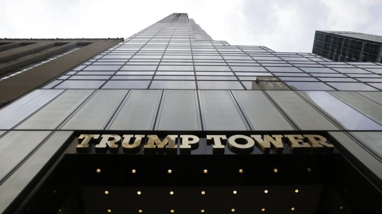 Ein Online-Petition fordert einen Namenswechsel für den Abschnitt der Fifth Avenue in New York, wo der Trump Tower steht.