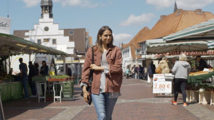 Mit einem neuen Imagefilm wirbt die Stadt Lingen für sich. Protagonistin darin ist die Schauspielerin Julia Müller aus Bochum. Foto: Stadt Lingen