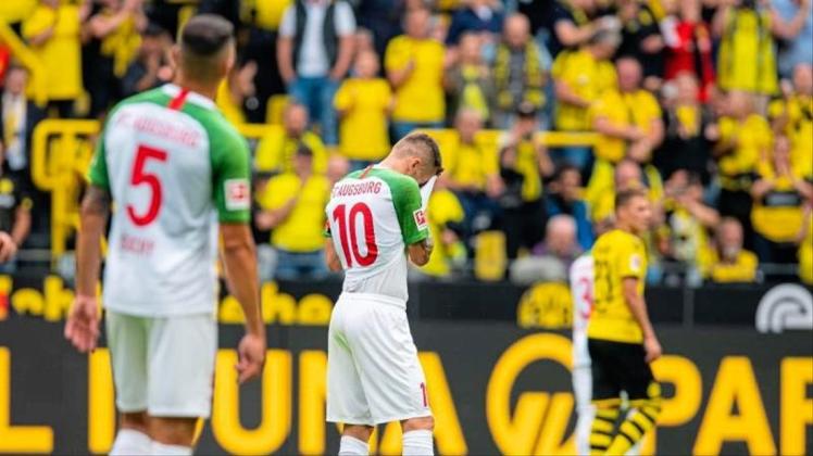 Der FC Augsburg schied in der ersten DFB-Pokalrunde aus und kam beim BVB unter die Räder. 