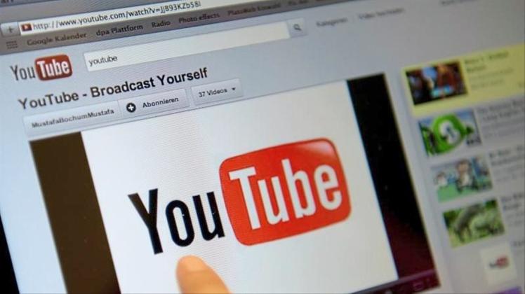 Das Internet-Videoportal YouTube sperrt Kanäle zu Hongkong-Protesten. 