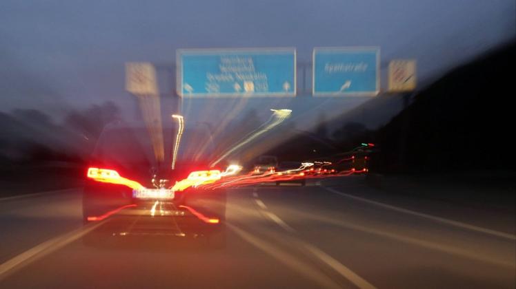Erneut hat ein Junge aus Soest das Auto seiner Mutter geschnappt und ist damit über die Autobahn gerast. Foto: imago images/Frank Sorge