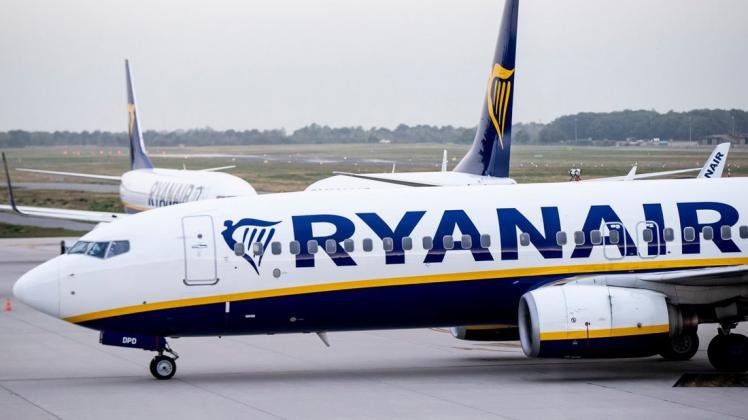 Die irische Fluggesellschaft Ryanair reduziert ihr Streckennetz.  Foto: dpa/Marcel Kusch