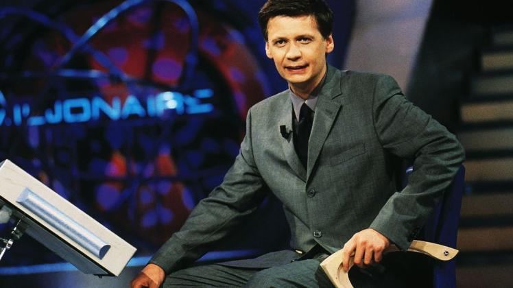 So moderierte Günther Jauch die allererste Sendung "Wer wird Millionär" am 03. September 1999. „20 Jahre Wer wird Millionär – Das große Jubiläums-Special“. RTL, Montag, 02. September, 20.15 Uhr. Foto: TVNOW.