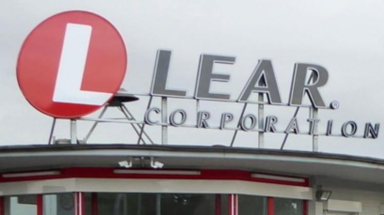 Am Bersenbrücker Standort der Lear Corporation sind Teile der Belegschaft von Kurzarbeit betroffen. Foto: Martin Heimbrock/Archiv