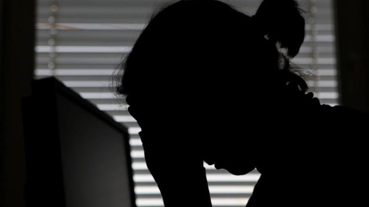 Zehntausende gehen wegen psychischer Probleme in Frührente. Symbolfoto: dpa/Marijan Murat