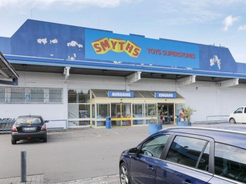 smyths toy shop the fort