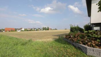 Hier soll das Neubaugebiet Steininger Heide in Voxtrup entstehen (hier von der Straße In der Steiniger Heide aus gesehen). Foto: Jörn Martens