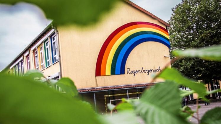 Die Regenbogenschule in Büren ist eine der drei Lotter Grundschulen. Fotograf: Archiv/Katja Steinkamp