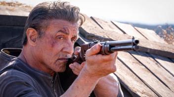 Im Kinoneustart "Rambo: Last Blood" kehrt Sylvester Stallone als John Rambo noch einmal auf die Kinoleinwand zurück. Foto: Universum film/dpa