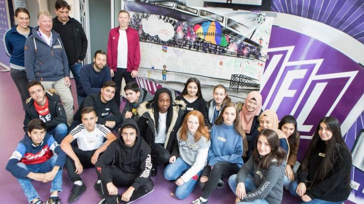 Der "Lernort Bremer Brücke" des Fanprojektes (Thema Diskriminierung und politische Einflüsse im Fußball) - ein Teilprojekt jener Initiative, die nun vom DFB ausgezeichnet wurde. Foto: Swaantje Hehmann