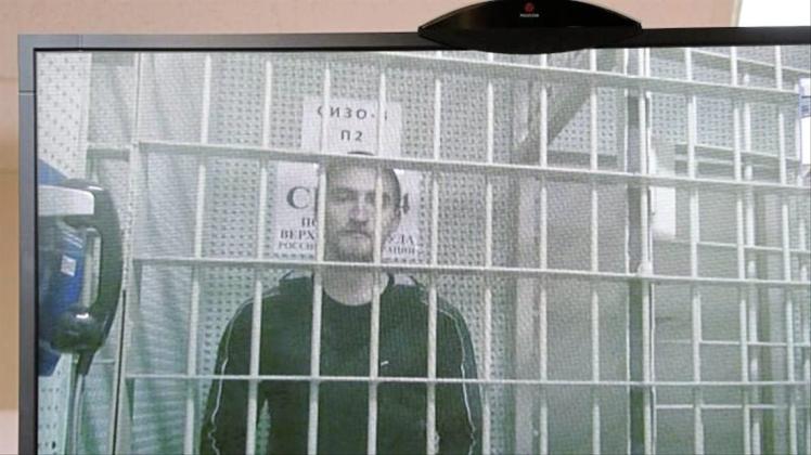 Hinter Gittern: Der russische Schauspieler Pawel Ustinow während einer Anhörung vor Gericht. Jetzt kommt er nach beispiellosem Protest wieder auf freien Fuß. 