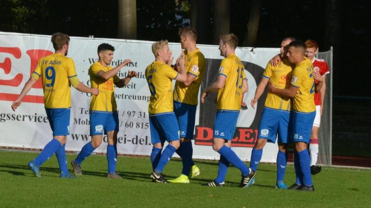 Der SV Atlas Delmenhorst ist nach acht Oberliga-Spielen noch ungeschlagen und erwartet am Wochenende der Spitzenspiele den SC Spelle-Venhaus. Foto: Daniel Niebuhr