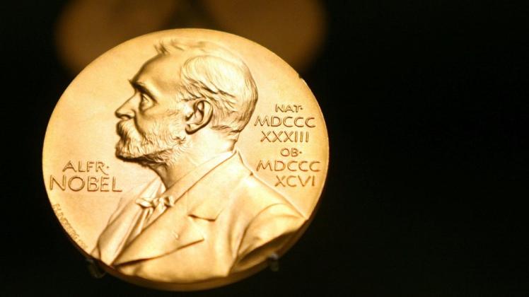 Die Nobelpreise werden seit 1901 vergeben. Die Dotierung beträgt derzeit 9 Millionen Kronen (rund 840.000 Euro). Foto: dpa/Kay Nietfeld