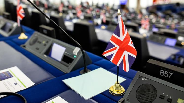 Die britischen Abgeordneten sitzen noch drei Monate länger im Europäischen Parlament. Foto: dpa/Philipp von Ditfurth