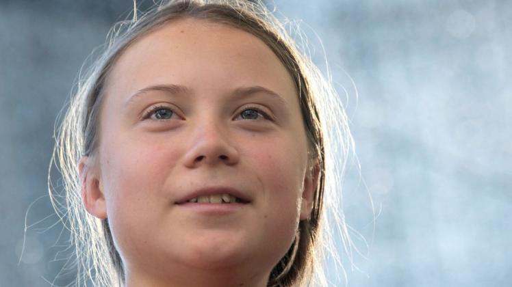 Greta Thunberg freut sich: Die  Umweltaktivistin aus Schweden hat eine Mitfahrgelegenheit nach Europa gefunden. Foto: dpa/Robin Loznak/ZUMA Wire