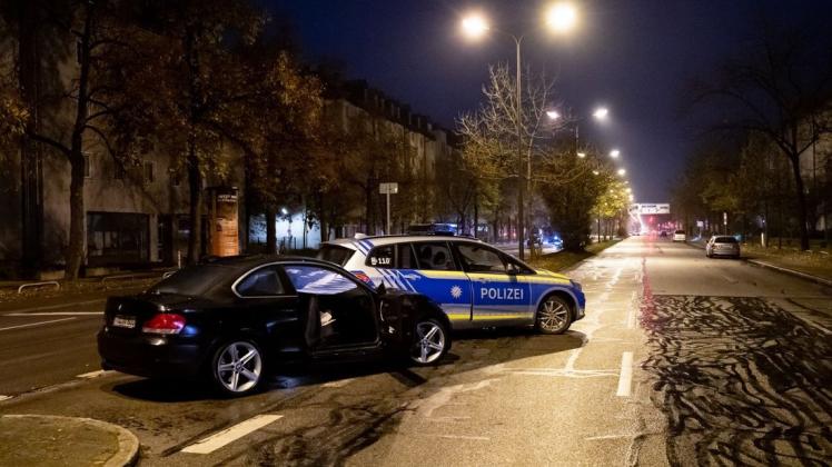 In der Nacht von Freitag auf Samstag wurden in München zwei Jugendliche angefahren. Foto: dpa/Sven Hoppe