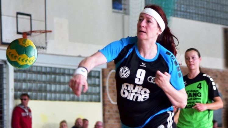 Das MV-Liga-Derby zwischen Warnemünde und Bad Doberan wird, glaubt SVW-Handball-Chefin Britta Dombrowski – hier auf einer Archivaufnahme als Aktive – „in jedem Fall eine spannende Angelegenheit“.