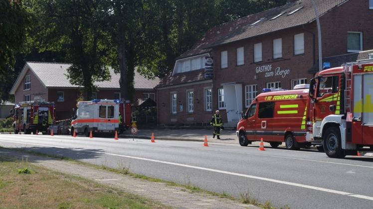 Wegen eines Gasaustritts musste die Freiwillige Feuerwehr Lingen am Mittwoch zur Nordhorner Straße im Ortsteil Schepsdorf ausrücken. Foto: Wilfried Roggendorf